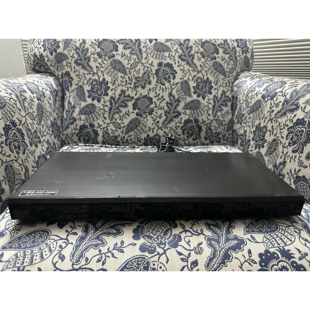 LG BP220 Blu-ray / DVD Player USB HDMI Ethernet Network No Remote Tested Working - Picture 2 of 13